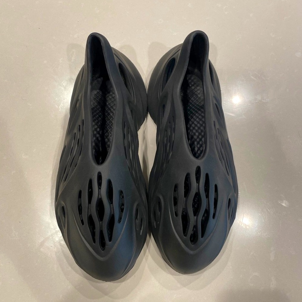 Yeezy Foam Runners Size 11